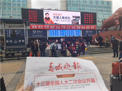 1554970128173359w1Il.jpg 昆明站.jpg